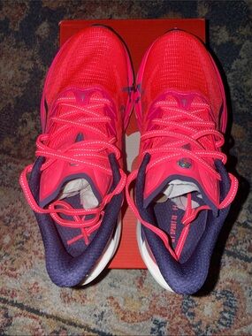 Puma Deviate Nitro 4 Hydrox Women's Bright Pink Running Shoes size 5.5
